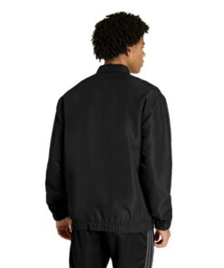 阿迪达斯(adidas) 男士防风夹克 Entrada 26 Presentation Jacket JZ6621 DVJ59 的另一种观点