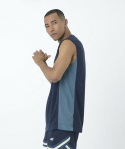 New Balance（男士）篮球服 凹纹网眼无袖款 AMT45074TNV 速干 的另一种观点