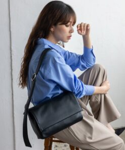 aroco 单肩斜挎包 女士斜挎包 Vita Felice 包 斜挎包·腰包 黑色