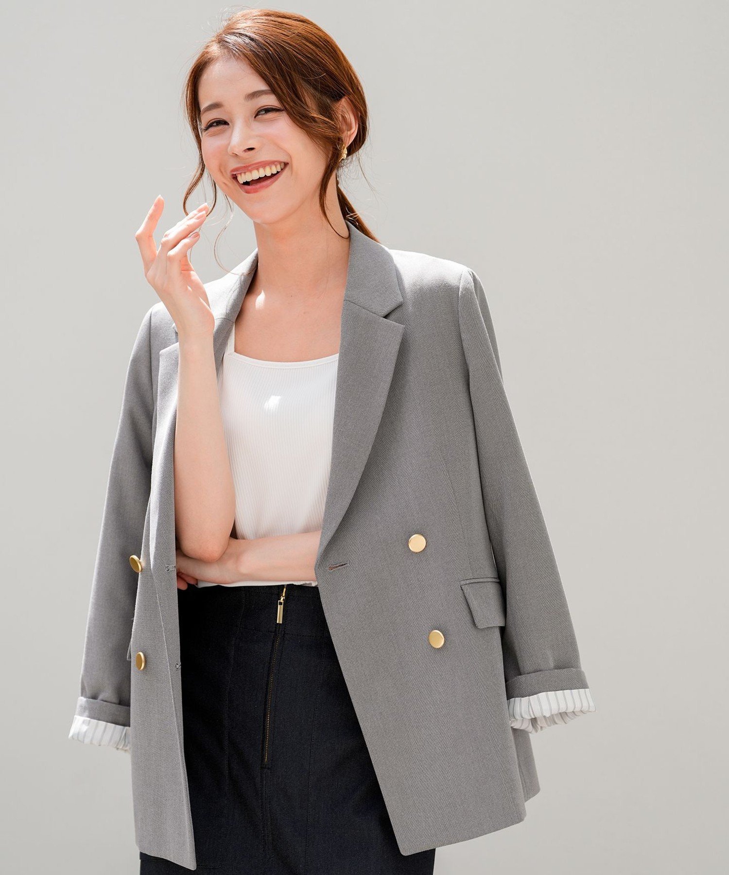 ANY SIS 赞美女士修身剪裁西装外套 ANY SIS 西装外套·外套 修身西装外套·休闲西装 灰色 米色 藏青色